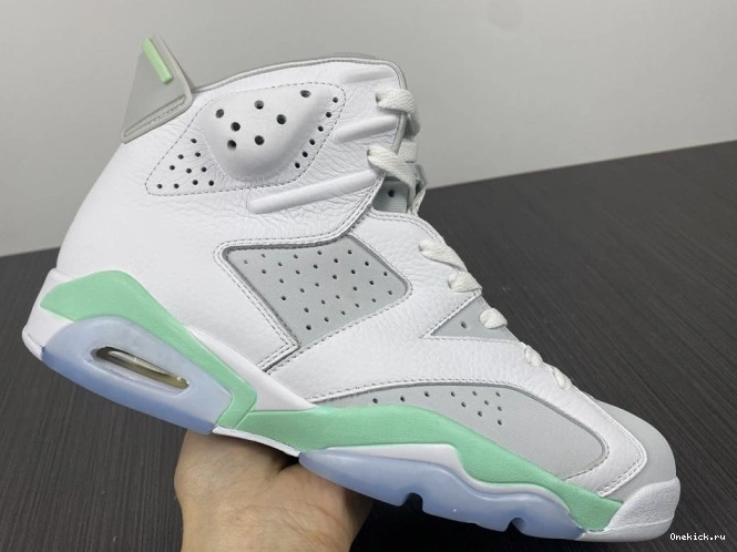 One Kick Air Jordan 6 DQ4914-103 Mint WMNS Foam 0714